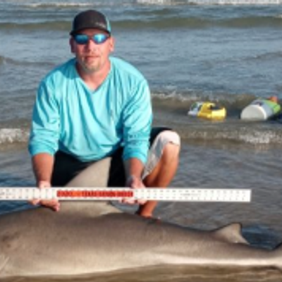 Gulf Coast Families Land Base Shark Fishing