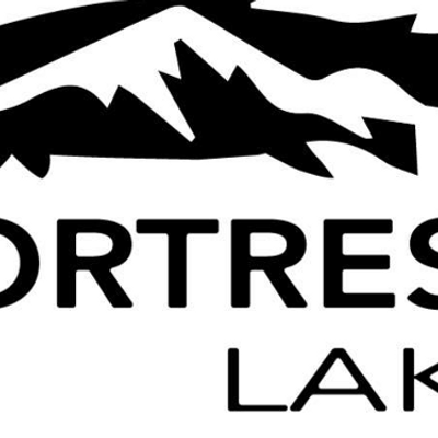 Fortress Lake Fishing Retreat