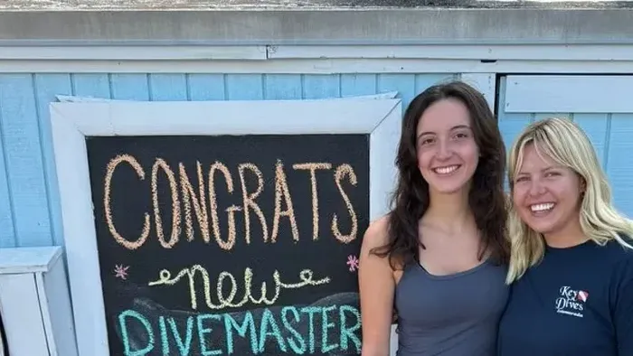 Become a Scuba Divemaster in Islamorada