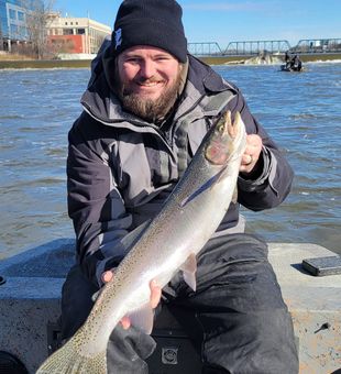 Reeling in trophy fish on Grand River!