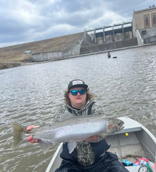 Reeling in big salmon on Lake Michigan
