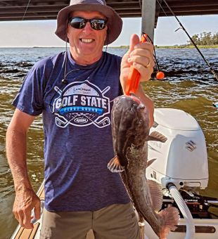 Brown bullhead catch from Wanchese NC fishing waters!