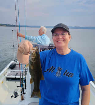 Nice Florida Bass using jigging and heavy tackle at Hermitage State Park Ramp!