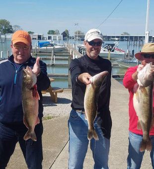 Walleye Fishing with friends
