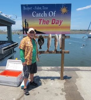 Plan Your Trip with a Rockport TX Fishing Guide