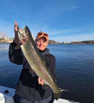 Reeling 'em in on Grand Traverse Bay
