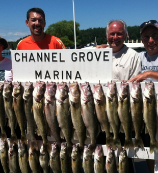 Bass Bonanza on Lake Erie: All Aboard the Fun!