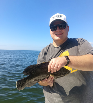Great catch using jigging and trolling techniques in partly cloudy conditions!