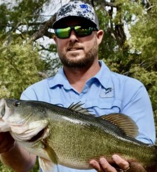 Unleash your passion for Largemouth Bass in Austin