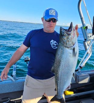 Nice Chinook salmon from Vermilion waters!