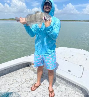 Texas coast, lines tight