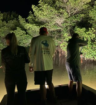 Bowfishing: Tampa's aquatic challenge.