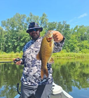 Peaceful waters, big bass ahead!