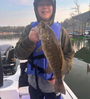 Smallmouth Bass Catch in North Georgia Fishing!