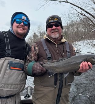 Steelhead success with good company! 🎣❄️