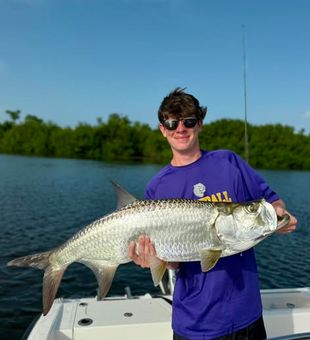 Hook into San Juan’s legendary tarpon and experience the explosive strikes, powerful runs, and unforgettable battles that make Puerto Rico a sportfishing favorite.
