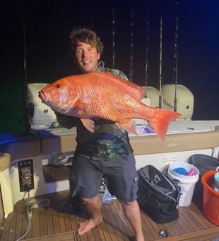Sarasota's Best Snapper Fishing Experience