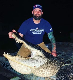 Private alligator hunt near Tallahassee FL