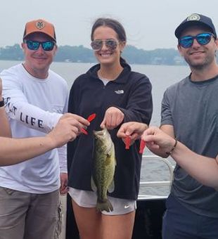 Fishing Bass, Minnesota Fishing Adventures 