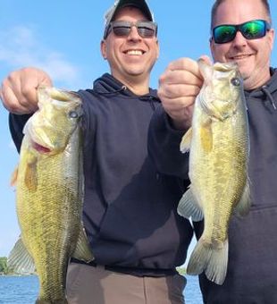 Explore Lake Minnetonka' Guided Fishing Bass