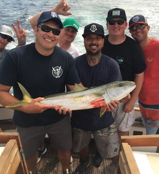 Pumped crew with a fresh Yellowtail