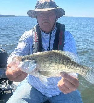 Crappie fishing fun in Mississippi