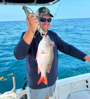 Marathon mutton snapper making the day complete!