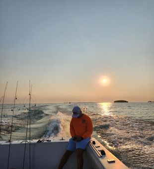 Lake Erie fishing charter 🎣 Sunset ride on the water!