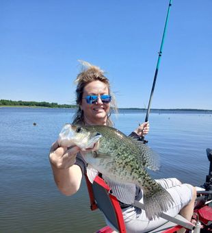 Experience world-class crappie fishing on Lake Fork in Quitman, TX — one of Texas’ top destinations for trophy slab crappie and nonstop action.
