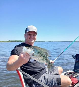Lake Fork crappie fishing in Quitman, TX offers incredible opportunities to catch big crappie while enjoying the scenic beauty of East Texas waters.
