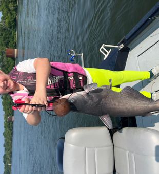 Experience Tennessee River fishing!