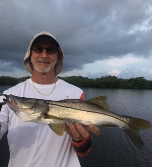 Inshore Fishing in Florida, Caught a aSnook