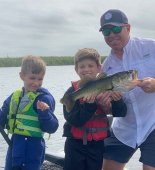 Bass fishing fun in Fellsmere, Florida