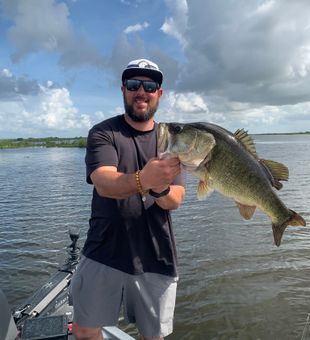 Reel in big bass at Fellsmere lakes