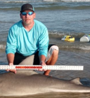 Gulf Coast Families Land Base Shark Fishing