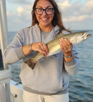 Sunrise fishing in Chesapeake Bay out of Reedville delivers calm waters, strong bites, and unforgettable Virginia fishing adventures.