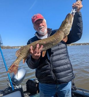 Casting lines in Sturgeon Bay, WI — Door County fishing at its finest.