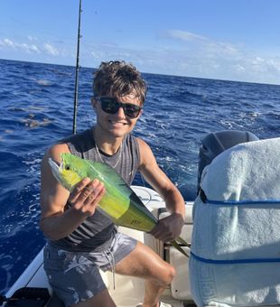 Make memories on Marathon’s sparkling waters.