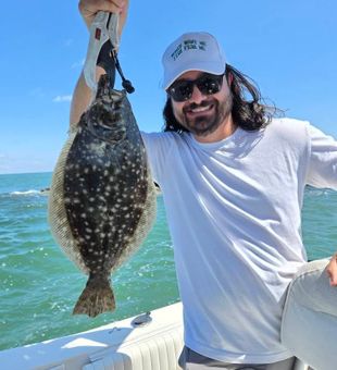 Big Flounder catch on Murrells Inlet fishing charter
