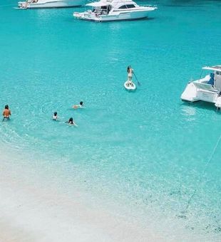 Sailing the seas with Sea Culebra.