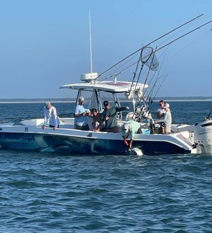 Reel in trophy red snapper on an unforgettable Fernandina Beach, FL Red Snapper Fishing Charter. Enjoy offshore action, experienced guidance, and some of Northeast Florida's best snapper fishing. Book your trip today!