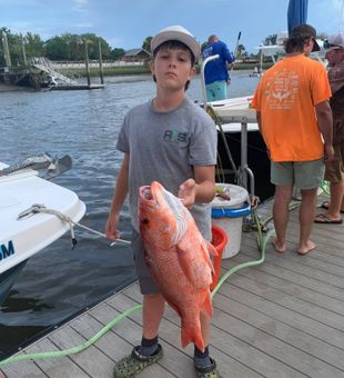 Experience the thrill of red snapper fishing in Fernandina Beach, FL. Whether you're chasing your first keeper or filling the cooler, our guided offshore trips deliver nonstop excitement.
