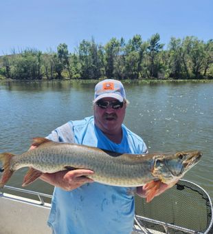 Escape to Nebraska’s serene fishing spots.