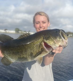 What a huge catch! Discover Lake Ida, FL!