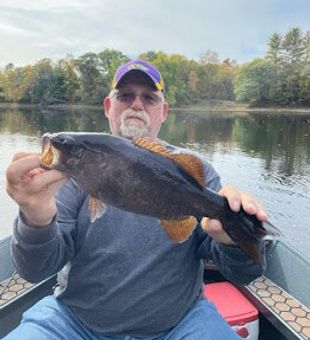 Androscoggin charm: Bass paradise! 🌊