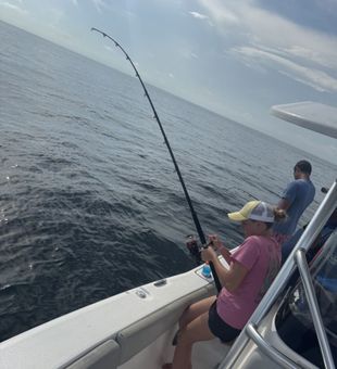 Powerful offshore hookup on deep blue water