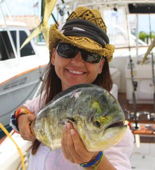 Trophy Mahi landed in Punta Gorda waters