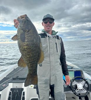 Smallmouth Bass success with Zack Eggleston!