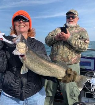 Walleye Fishing The Lakes Of Wisconsin 