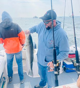 Plan your Neptune, NJ fishing charters now.